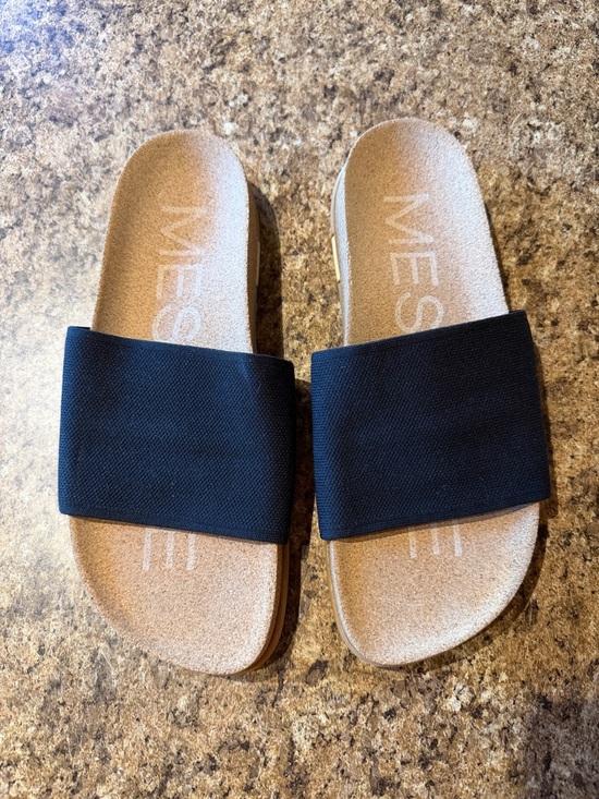 Message Shoes - Black Slide Sandals with Wide Strap